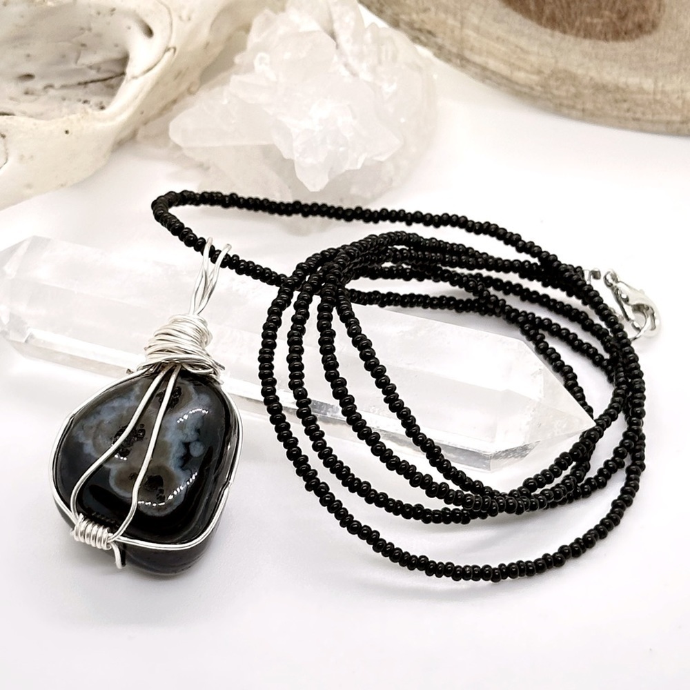 RARE Black Suleiman Suleimani Natural Stone Healing Protection Pendant Necklace